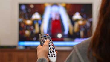 Госдума в третьем чтении приняла закон об увеличении рекламного времени на ТВ